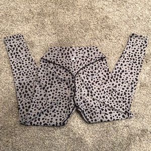 Balance OG Kingdom Snow Leopard Midnight!